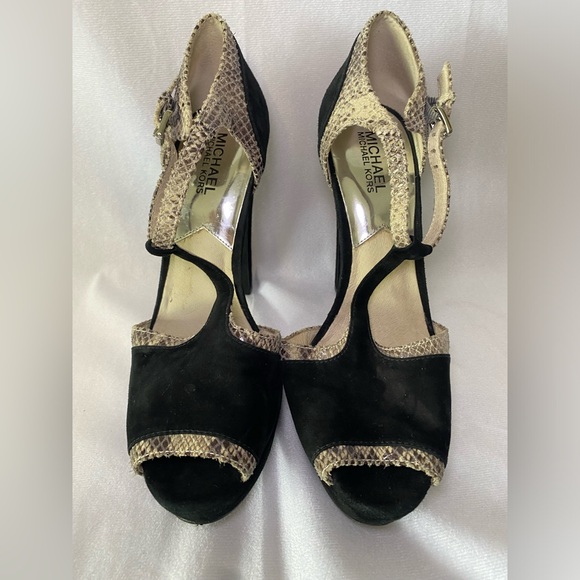 MICHAEL Michael Kors Peep Toe Platform Strappy Heels Black Snakeskin 8.5 - Picture 2 of 8
